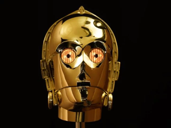C-3PO 'Star Wars' head goes on sale in huge movie memorabilia auction