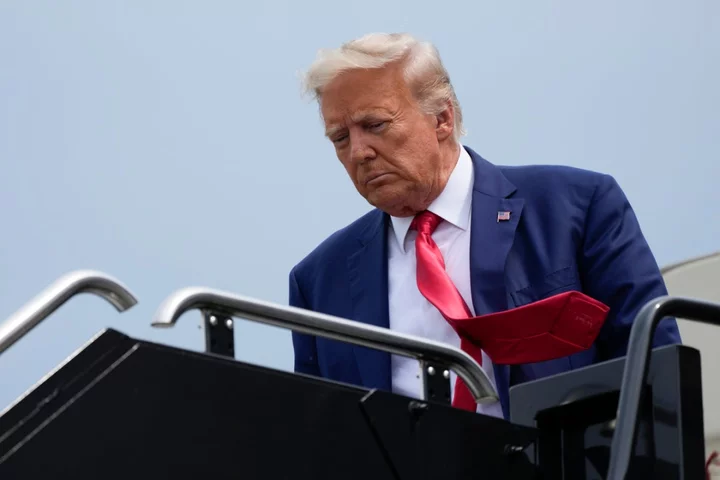Trump’s arraignment over efforts to overturn 2020 election: How historic day will unfold