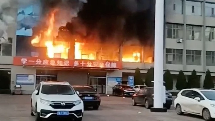 China: 26 dead and scores in hospital after Shanxi building fire