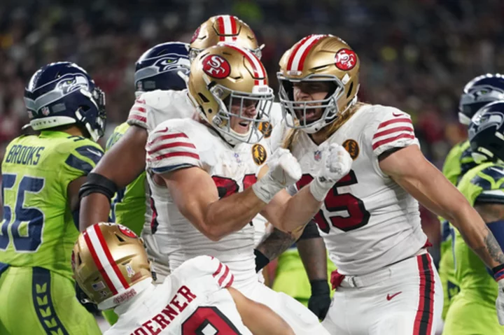 Christian McCaffrey's big first half carries NFC West-leading 49ers to 31-13 victory over Seahawks