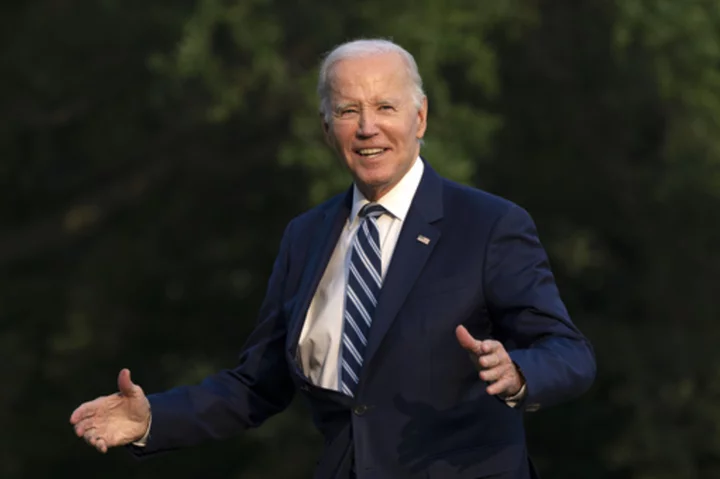 Wall Street execs host Biden fundraisers as president closes out an end-of-quarter campaign blitz