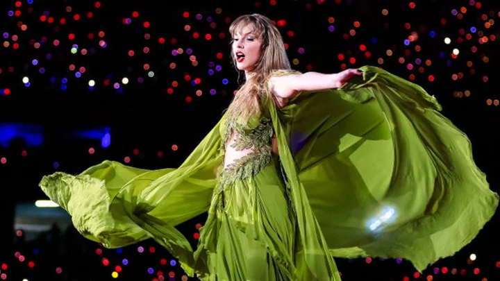 Taylor Swift 'devastated' as fan dies before show