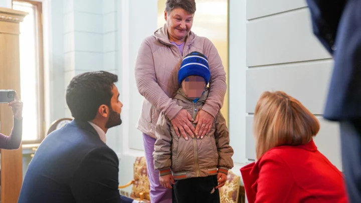 Russia returns four Ukrainian children in Qatari deal
