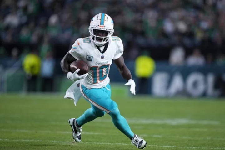 The Dolphins' utilization of 'cheat motion' takes the NFL by storm