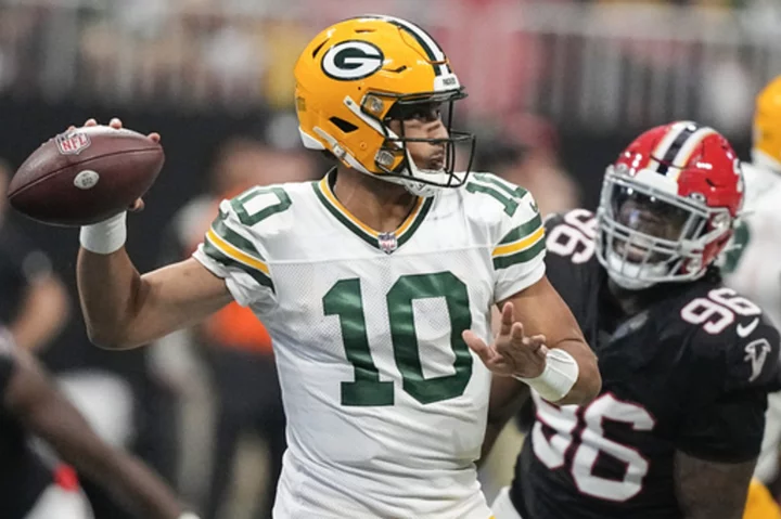 Packers' Love faces big challenge from a stingy Saints defense in his 1st regular-season home start