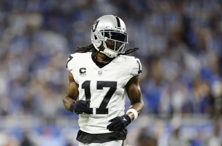 Raiders on the cusp of making an irredeemable mistake with Davante Adams