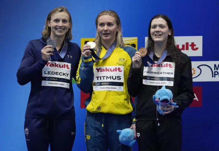 Australian Titmus sets WR in 400m freestyle as Ledecky settles for silver