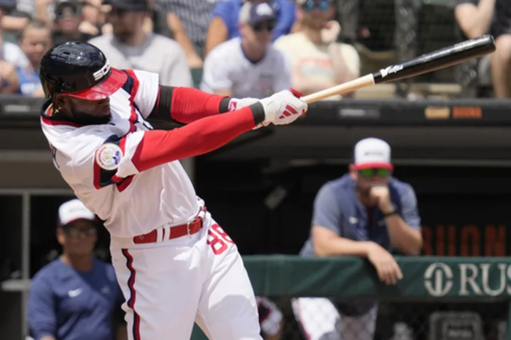 Robert slugs 2 home runs to power the White Sox to a 4-1 win over Red Sox