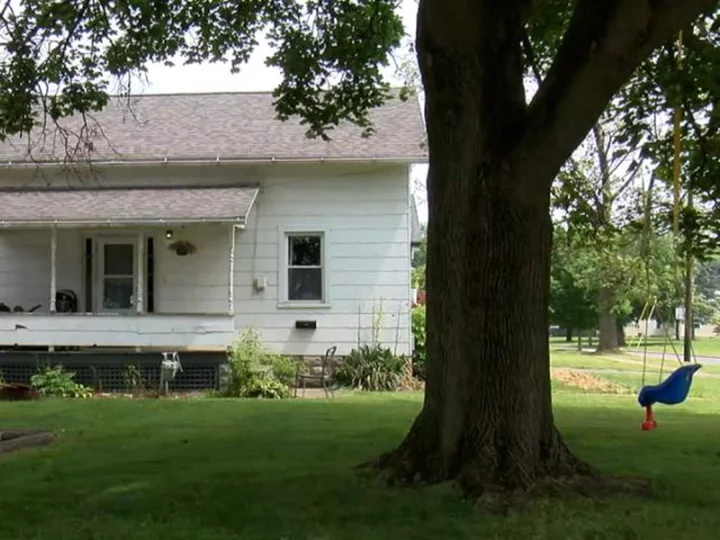 A 2-year-old boy fatally shot his pregnant mother in Ohio, police say