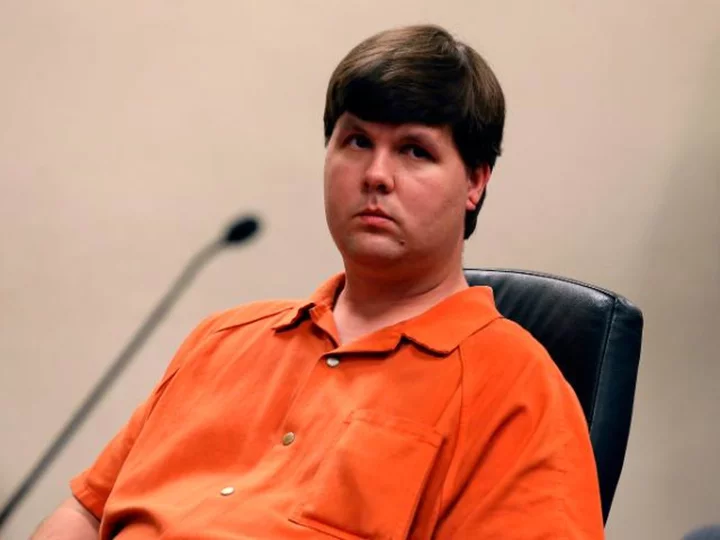 Justin Ross Harris, whose murder conviction in his son's hot-car death was overturned, will not be retried