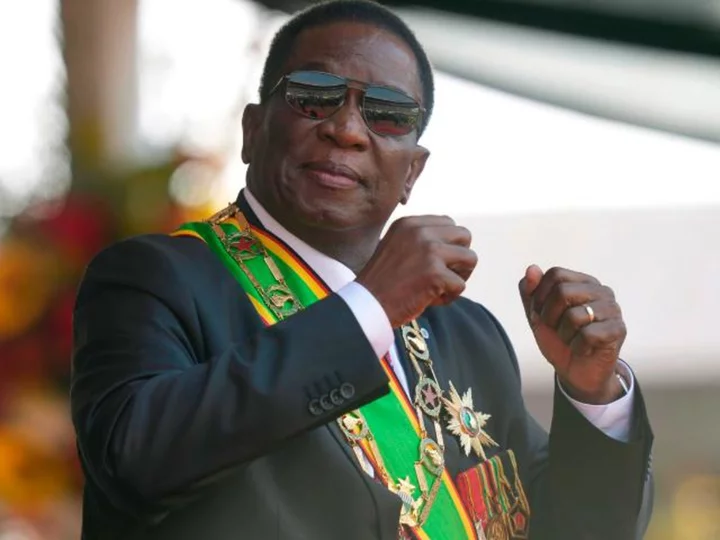 Zimbabwe's President Mnangagwa sworn in after disputed polls