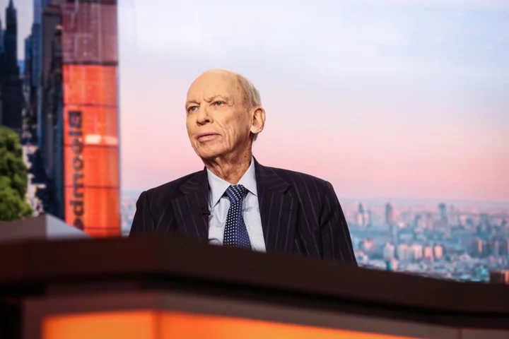 Byron Wien, Wall Street ‘Surprises’ Forecaster, Dies at 90