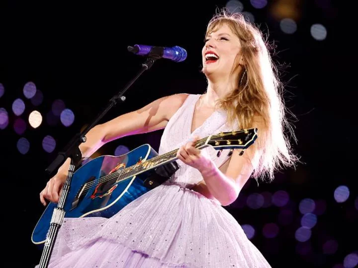 Taylor Swift friendship bracelet trend has Etsy shop owners cashing in