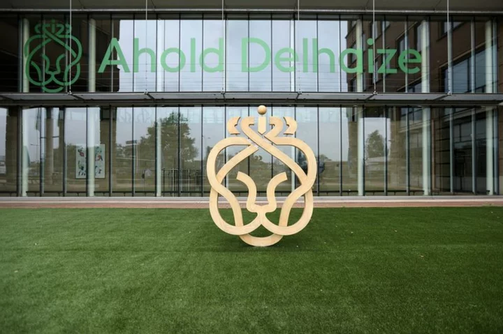 Ahold Delhaize trims profit target amid US margin weakness