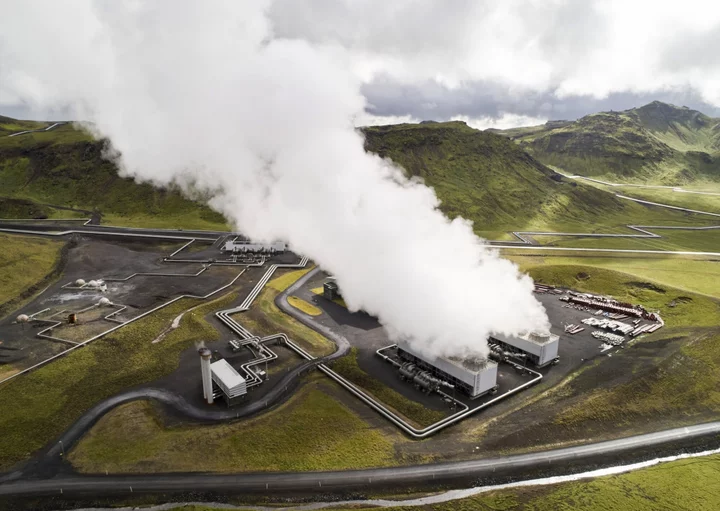 Removing Carbon From the Air Enters Its Awkward Teen Years