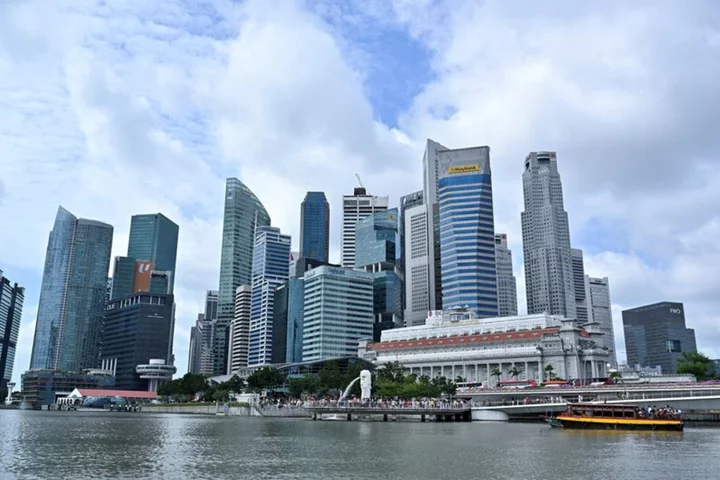 Singapore Aug core inflation rises 3.4%, seen easing