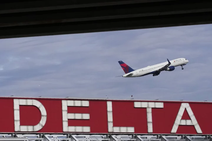 Delta says pilot accused of threatening to shoot the captain no longer works for the airline