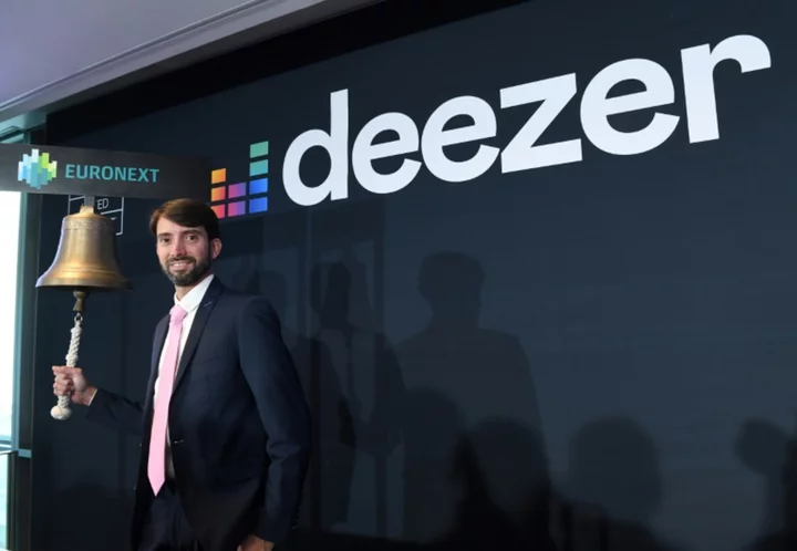 Deezer to detect AI-generated music clones