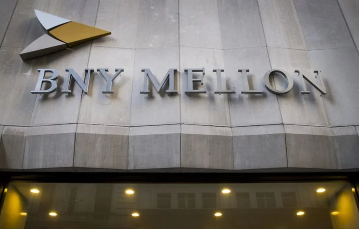 BNY Mellon beats second-quarter profit estimates on higher rates