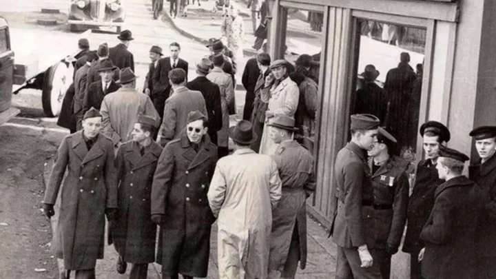 Man seen using 'mobile phone' in WWII photo