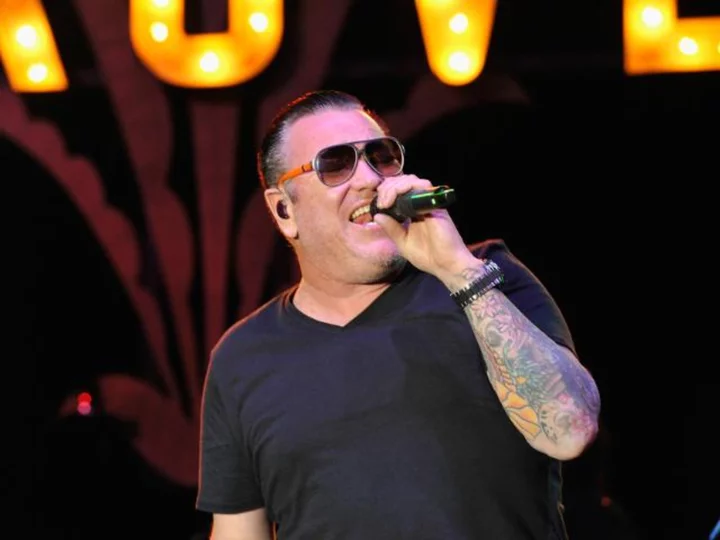 Steve Harwell, Smash Mouth singer, dead at 56