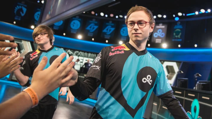 Jensen Reportedly Returning to Cloud9 as Starting Mid Laner