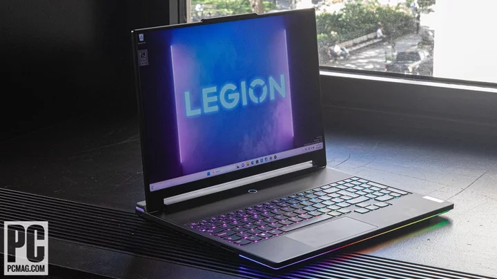 Lenovo Legion 9i Hands On: Liquid-Cooling a GeForce RTX 4090...in a Laptop?
