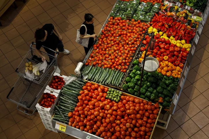 Inflation in Canada Reverses Just in Time for Central Bank