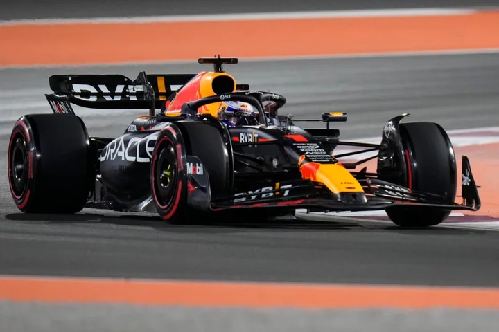 Max Verstappen takes pole in Qatar as he closes in on third world title