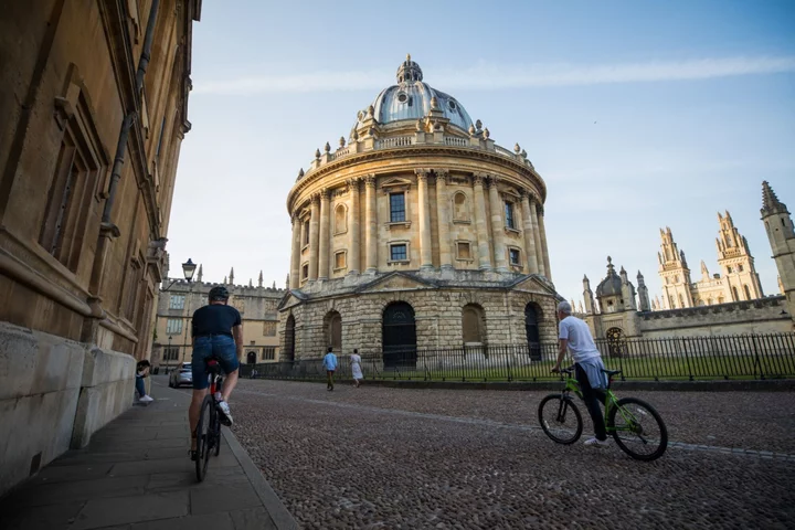 Oxford University Drops Sackler Family Name After Opioid Scandal