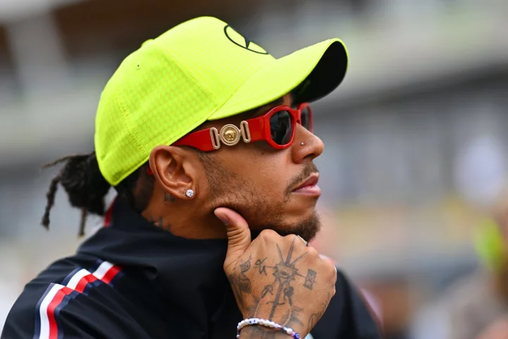 Lewis Hamilton must be ‘cold-blooded’ in new Mercedes contract negotiations