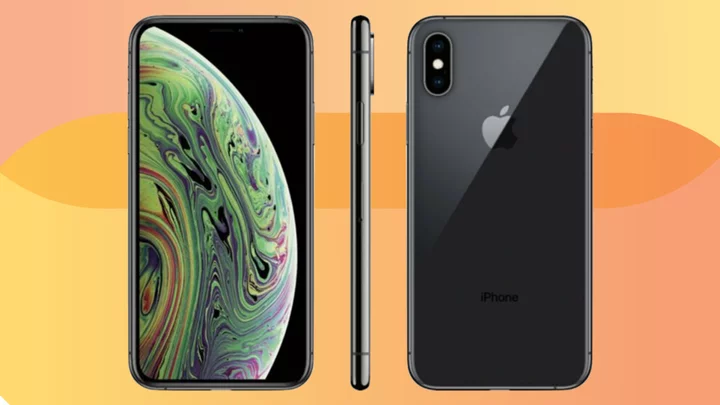 Save hundreds on this grade-A refurbished Apple iPhone XS Max