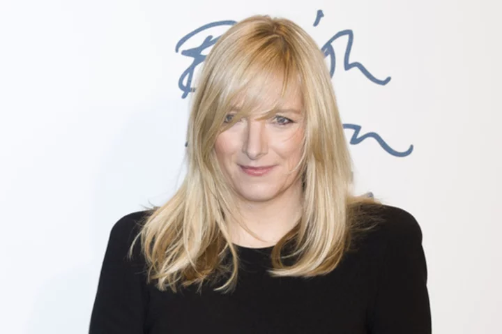 Sarah Burton, who designed Kate's royal wedding dress, to step down from Alexander McQueen