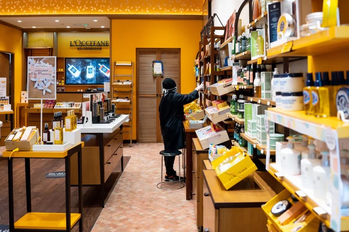 L’Occitane Owner Said to Mull Buyout of $4 Billion Beauty Firm