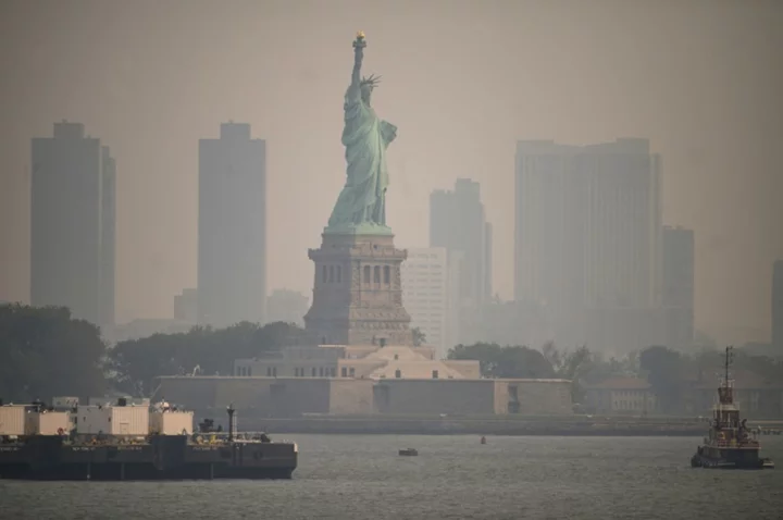 Canada wildfires shroud New York in apocalyptic haze