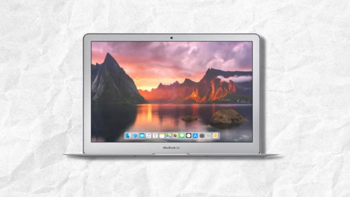 Bring home a refurbished MacBook Air for just $400