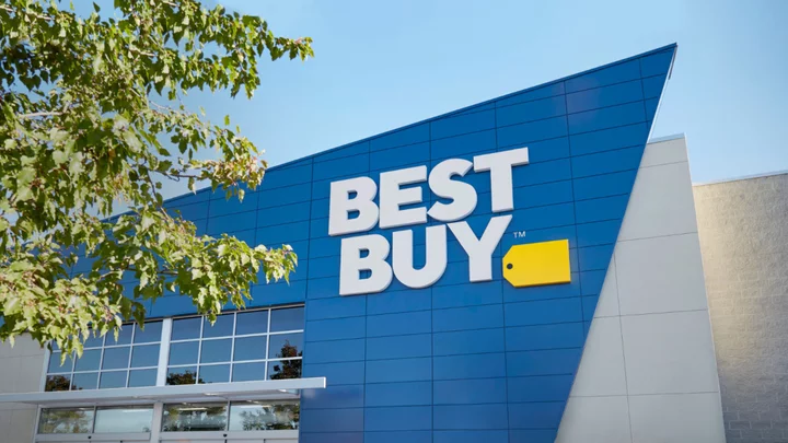 Best Buy unveils its Black Friday plans: Early access to deals starts right before Halloween