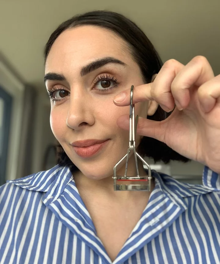 Why Are People Holding Their Eyelash Curlers Upside Down?