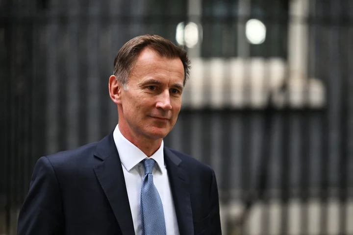 Hunt Vows to Keep ‘Watchful Eye’ on Pricing by UK Companies