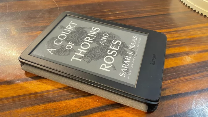 Amazon’s newest Kindle is a great addition to your library