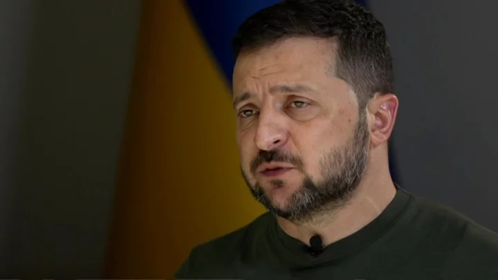 Ukraine war: Zelensky admits slow progress but says offensive is not a movie