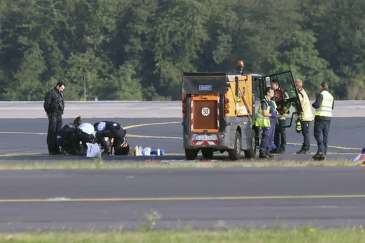 Climate activists protest at 2 German airports, causing numerous flight cancelations