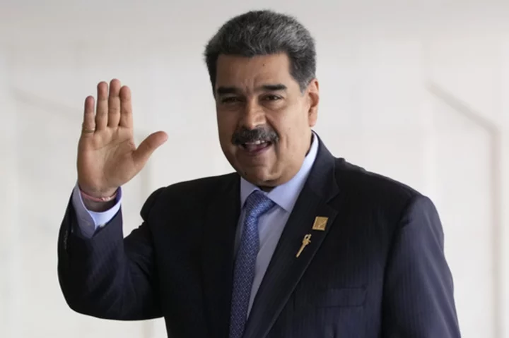 Saudi Arabia welcomes Venezuelan leader Maduro, reaching out to yet another US foe