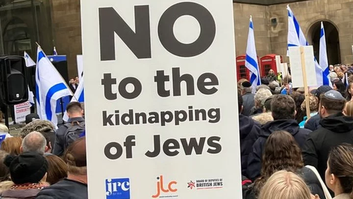 Israel-Gaza attacks: Four arrests made at Manchester vigil