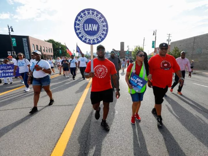 Biden confronts the biggest labor crisis of his presidency so far