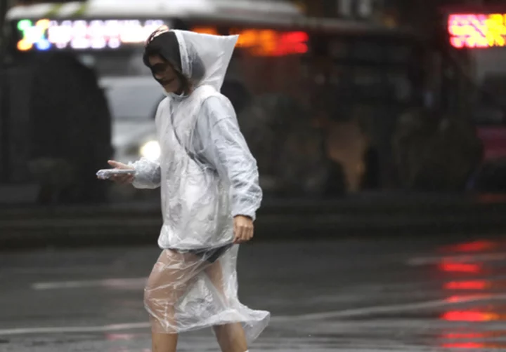 Typhoon Koinu makes landfall in southern Taiwan, causing 190 injuries but no deaths