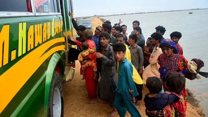 Biparjoy: India, Pakistan evacuate thousands ahead of cyclone