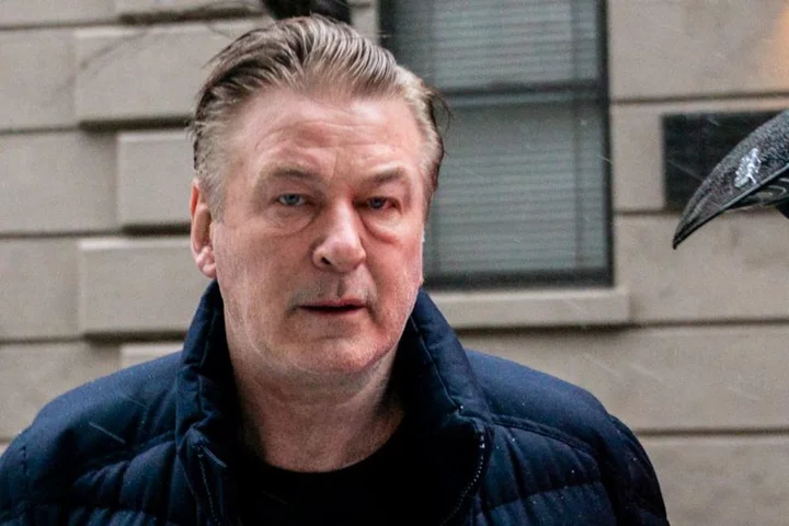 Prosecutors aim to recharge Alec Baldwin with involuntary manslaughter -NBC News