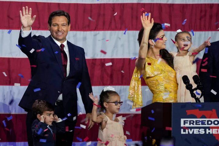 Ron DeSantis news – live: Florida governor’s wife teases his 2024 presidential bid with ad on Twitter