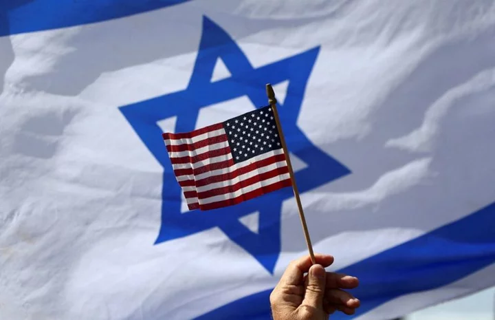 US admits Israel into visa waiver program